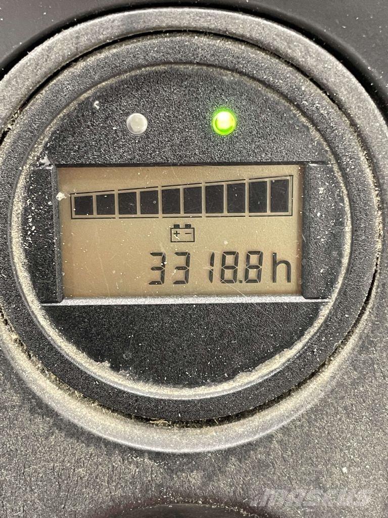 Linde T18-1152-Li-Ion Zemie palešu pacēlāji