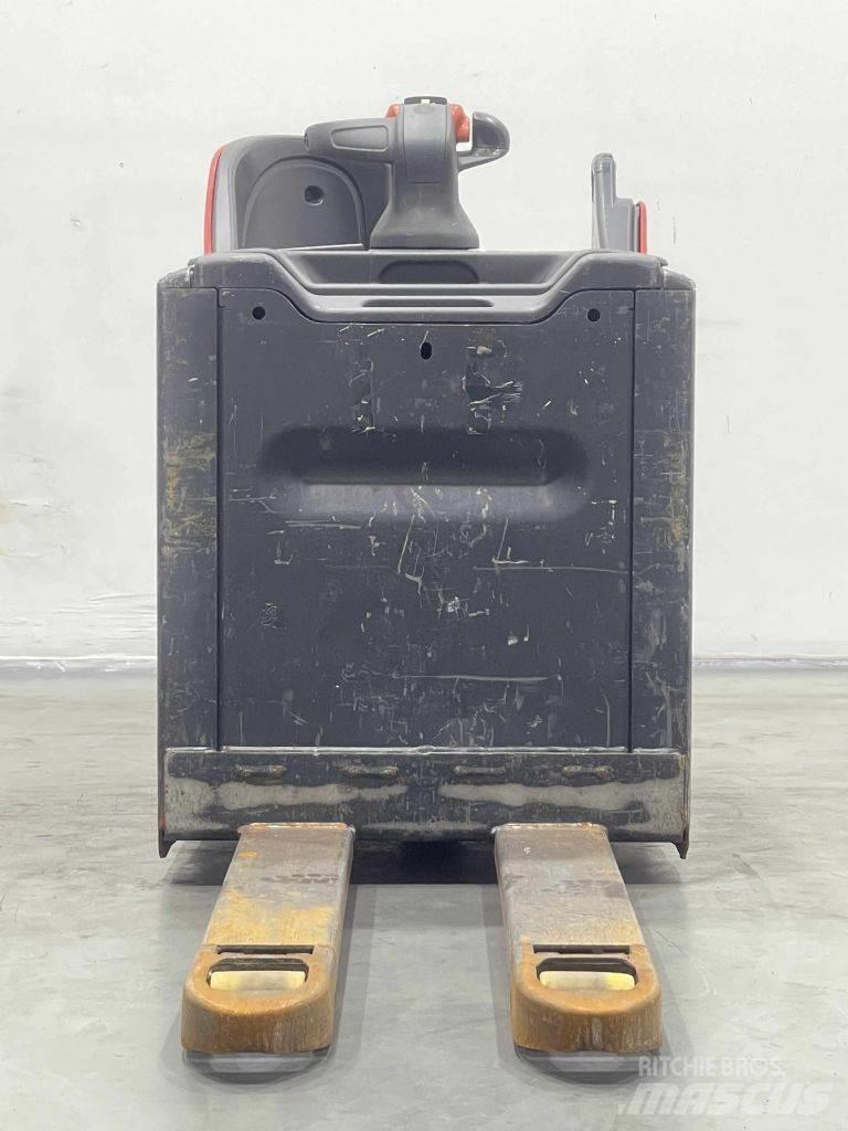 Linde T20SP-131 Zemie palešu pacēlāji