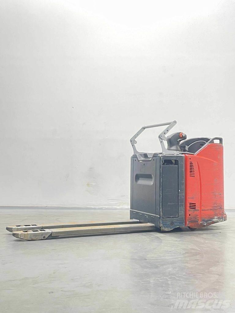 Linde T25SP-131 Zemie palešu pacēlāji