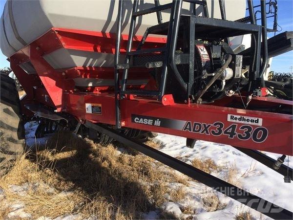Case IH ADX3430 Kombinētās sējmašīnas