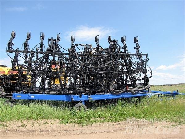 New Holland P2070 Sējmašīnas