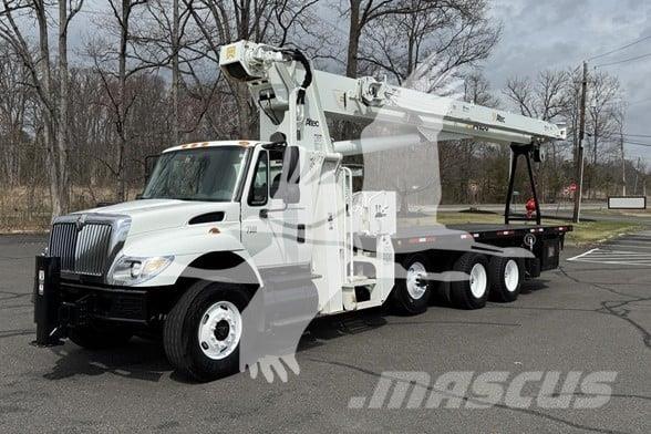 Altec AC26-103B Smagās mašīnas ar celtni