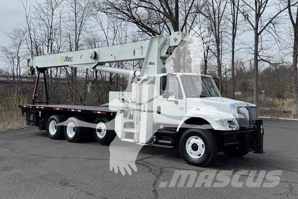 Altec AC26-103B Smagās mašīnas ar celtni
