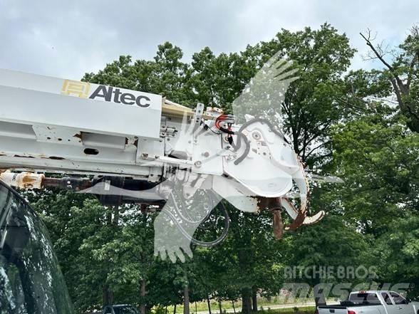 Altec DM47BTR Pacēlāji uz automašīnas bāzes