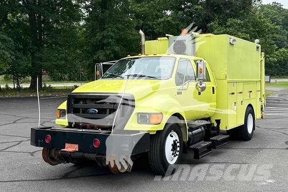 Ford F750 SD Būvniecība- Citi