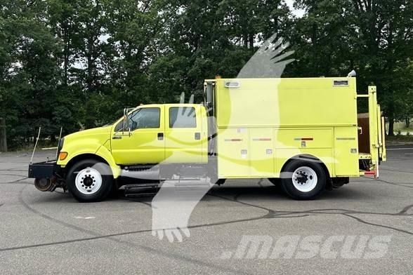 Ford F750 SD Būvniecība- Citi