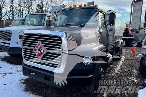 Ford LN8000 Būvniecība- Citi