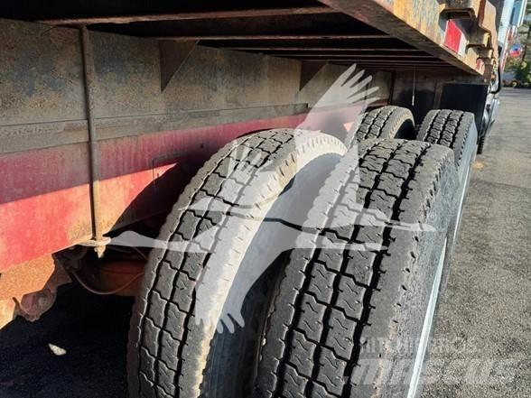 Hiab 175 Kokmateriālu krāni
