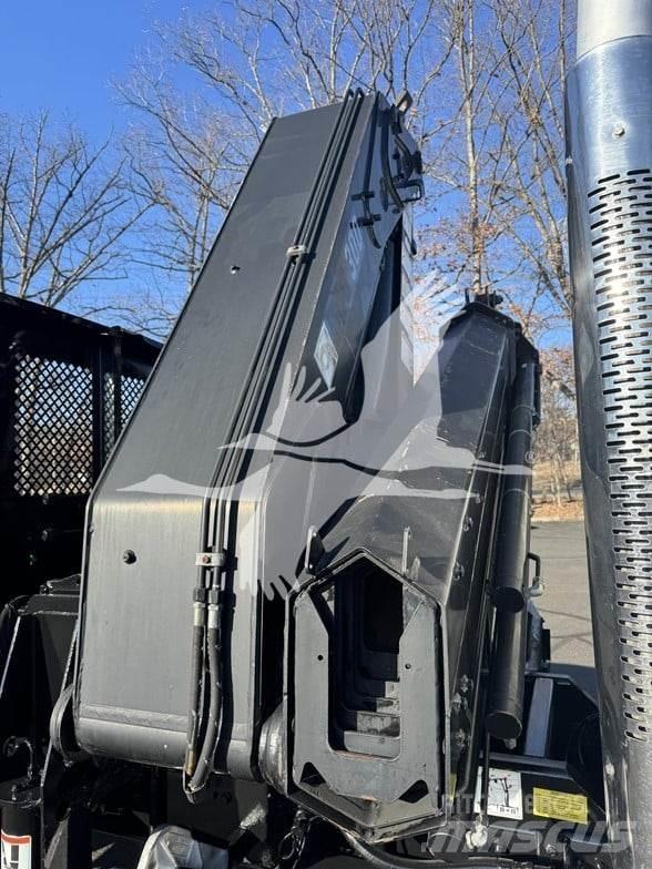 Hiab 300-6 Kokmateriālu krāni