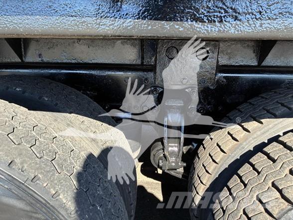 Hiab 300-6 Kokmateriālu krāni