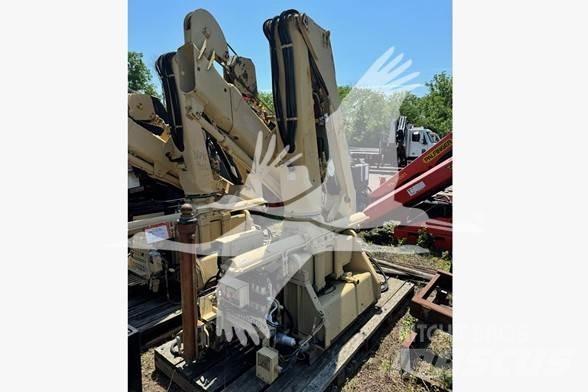 Hiab 8108-2 Kokmateriālu krāni
