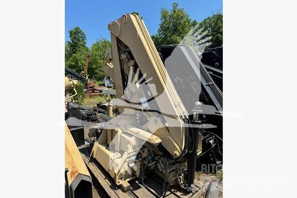 Hiab 8108-2 Kokmateriālu krāni