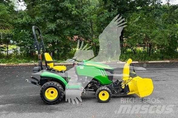 John Deere 1025R Traktori