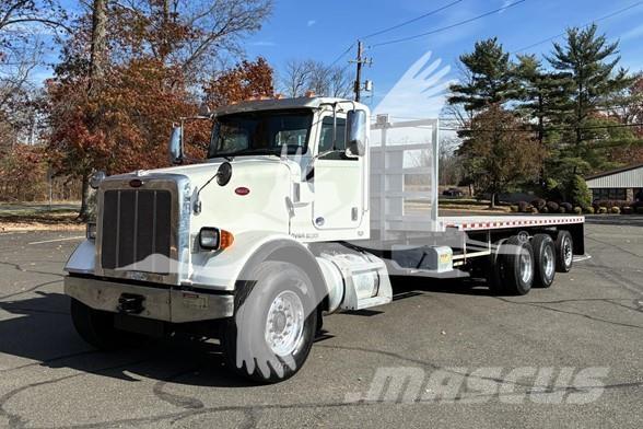 Peterbilt 365 Platformas/izkraušana no sāniem