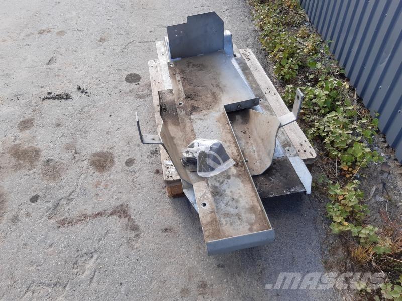  BUKPLÅT MF 5420 Cits traktoru papildaprīkojums