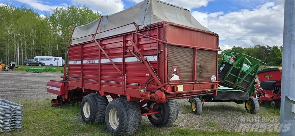 JF 3500 HACKVAGN Savācējpiekabes