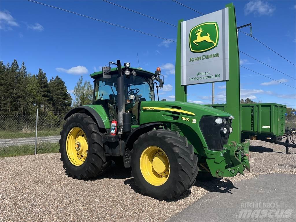 John Deere 7930 Traktori