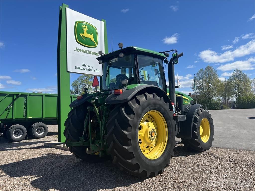 John Deere 7930 Traktori