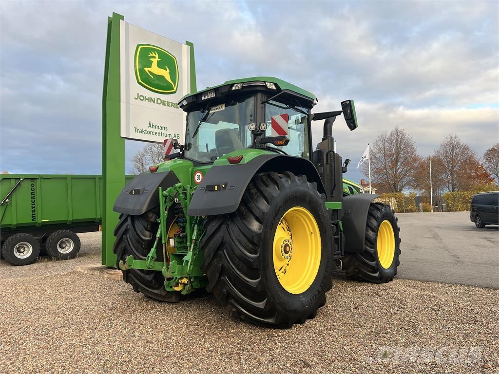 John Deere 8R 370 Traktori