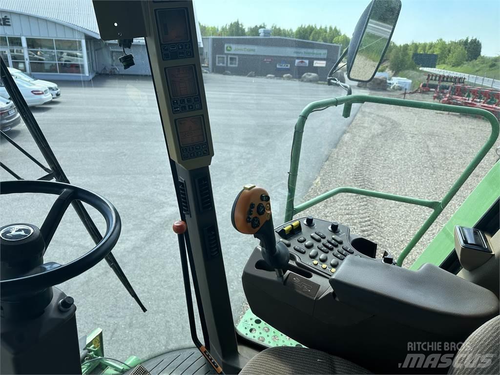 John Deere 9660 WTS Ražas novākšanas kombaini