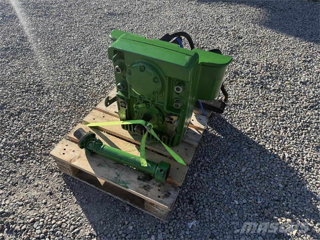 John Deere PTO Cita mēslošanas tehnika