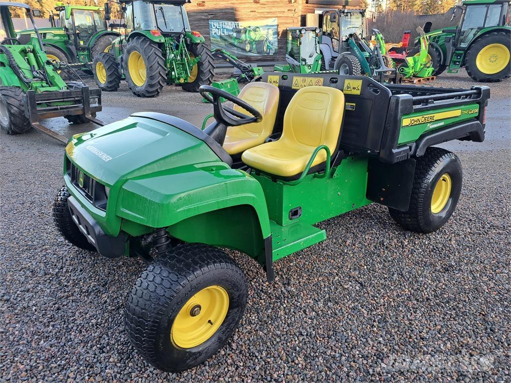 John Deere TE Gator Mauriņa traktors
