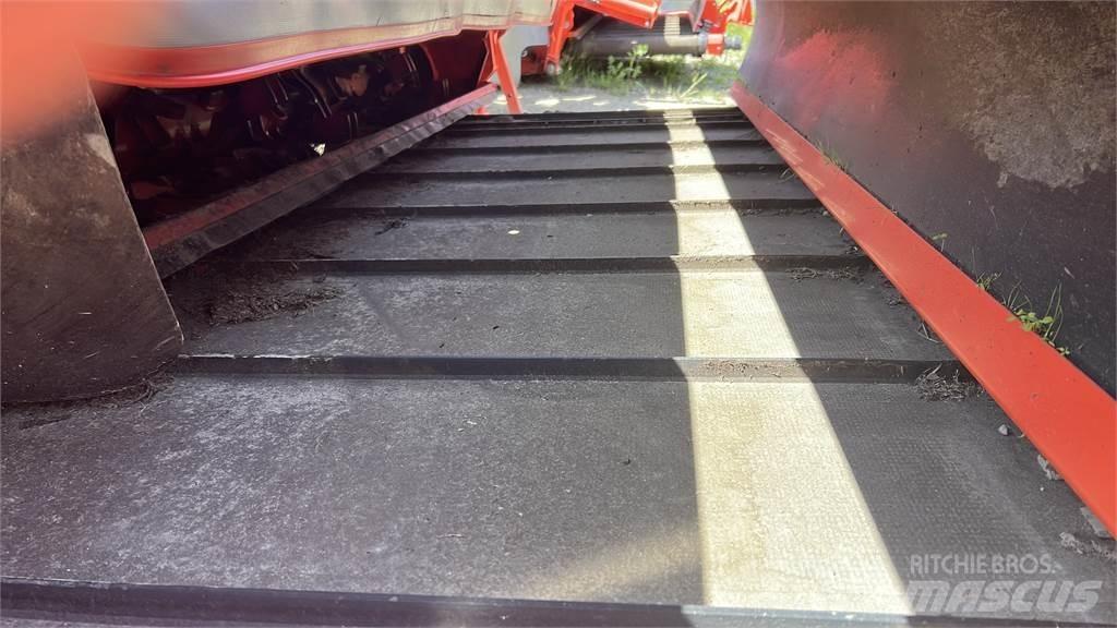 Kuhn FC9330RA butterfly Cits lopbarības novācēju, kombainu aprīkojums