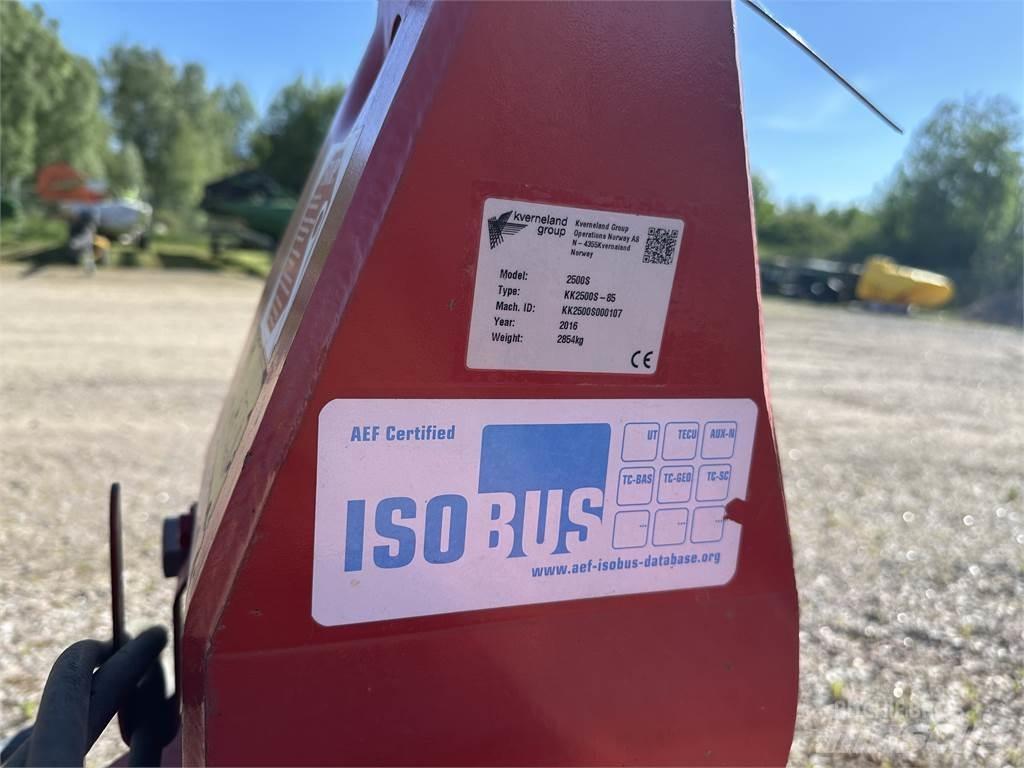 Kverneland 2500S-6 Maiņvērsējarkli
