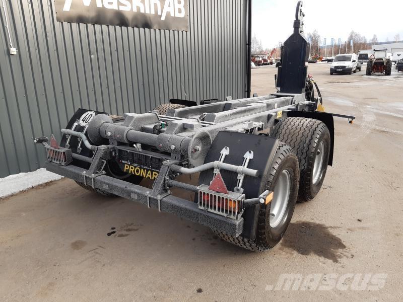 Pronar LASTVÄXLARE T185 Ekskavatori-iekrāvēji