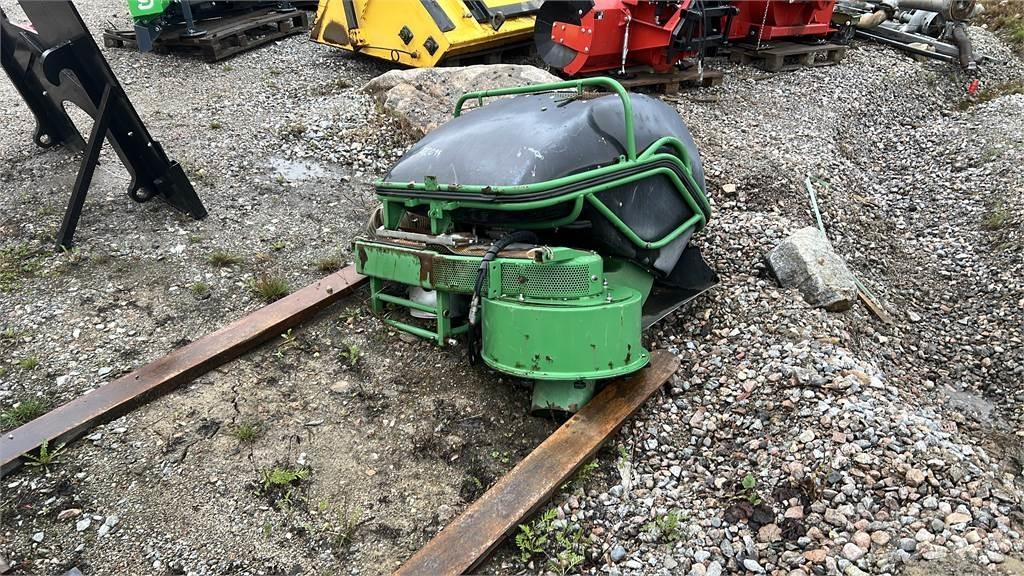 Sperber Uppsamlare Mauriņa traktors