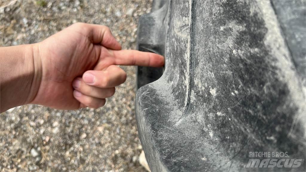Trelleborg 520/85R42 Riepas, riteņi un diski