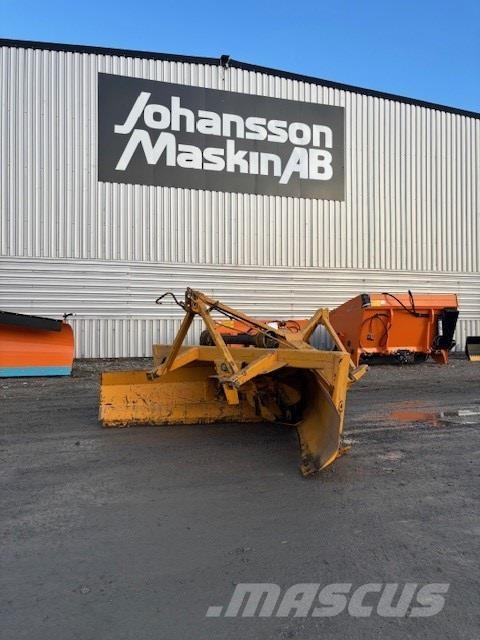 Trima V-SLUNGA Cita ceļu uzturēšanas un sniega novākšanas tehnika