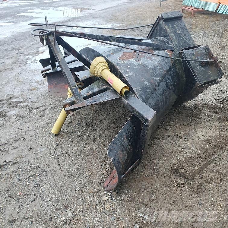  V-SLUNGA 2M Cita ceļu uzturēšanas un sniega novākšanas tehnika