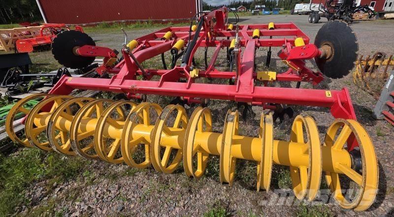 Väderstad Cultus 300 Cita augsnes apstrādes tehnika un papildaprīkojums