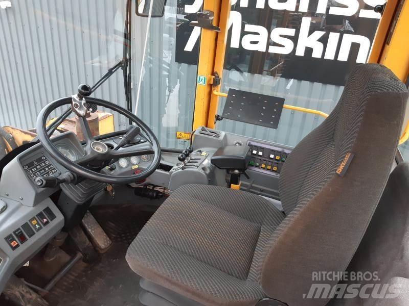 Volvo L90C Iekrāvēji uz riteņiem