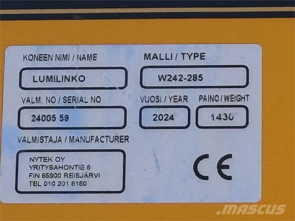  W285 Snöslunga Cita ceļu uzturēšanas un sniega novākšanas tehnika