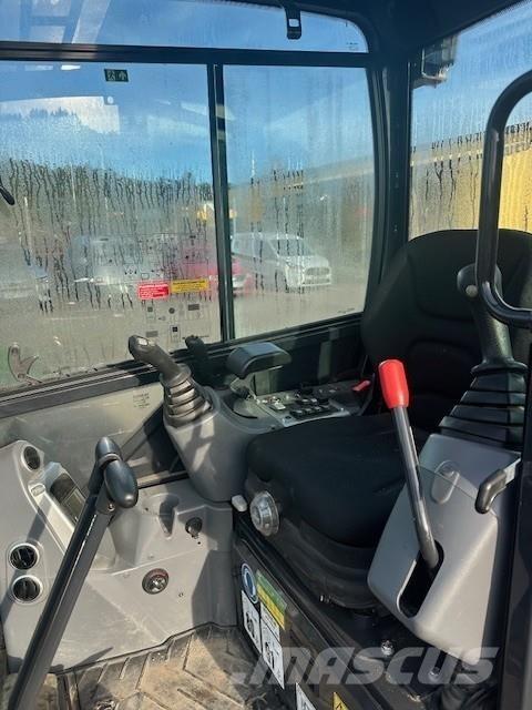 Yanmar SV19 GRÄVARE Iekrāvēji uz riteņiem