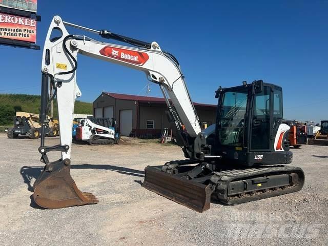 Bobcat E88 Vidēja lieluma ekskavatori 7 t - 12 t