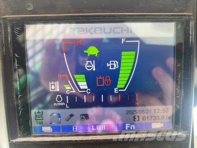 Takeuchi TL6R Lietoti riteņu kompaktiekrāvēji
