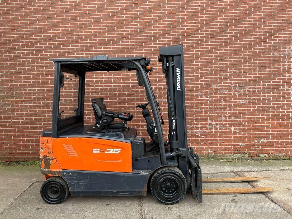 Doosan B35X-7 Elektriskie iekrāvēji