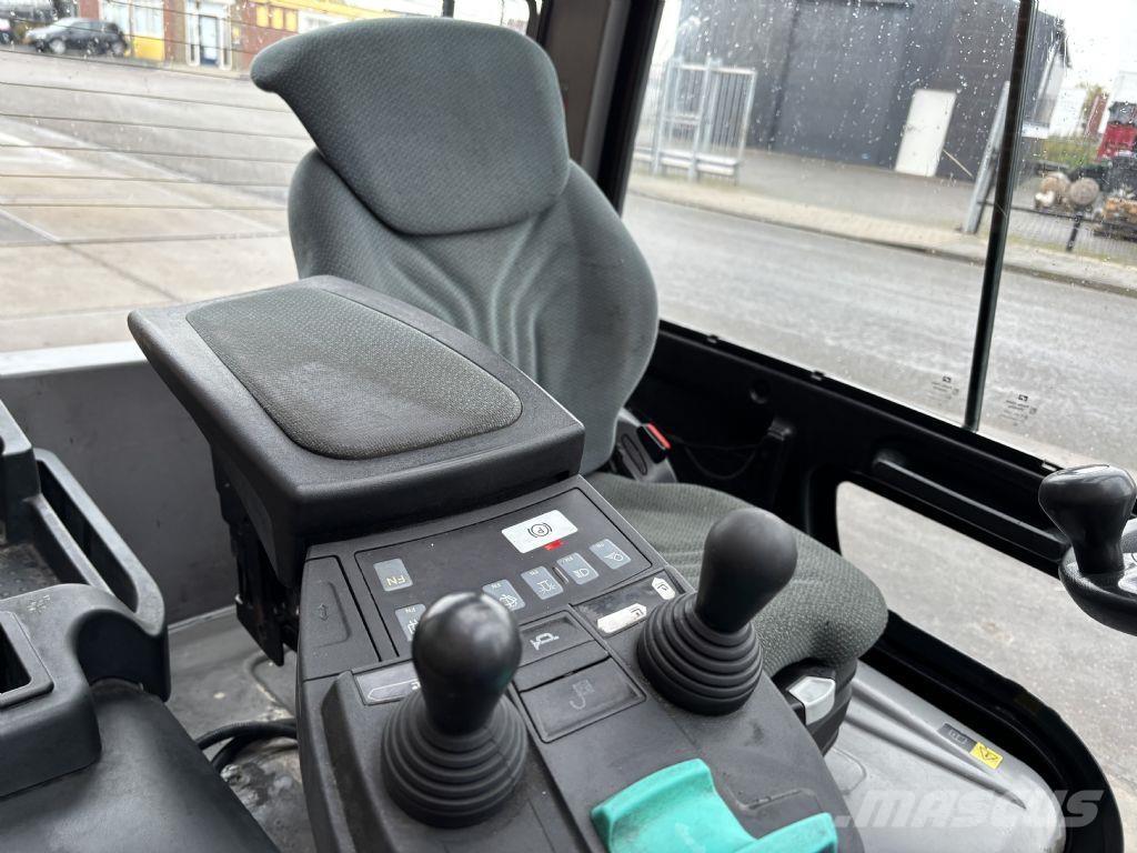 Jungheinrich EFG 425s Elektriskie iekrāvēji