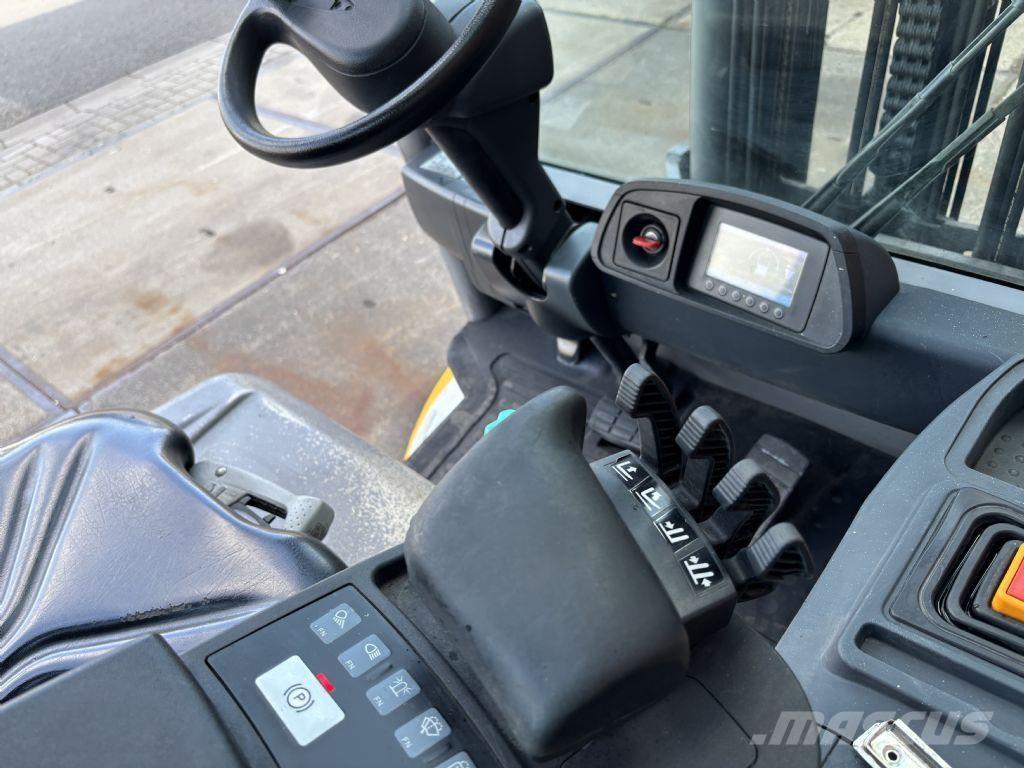 Jungheinrich EFG535K Elektriskie iekrāvēji