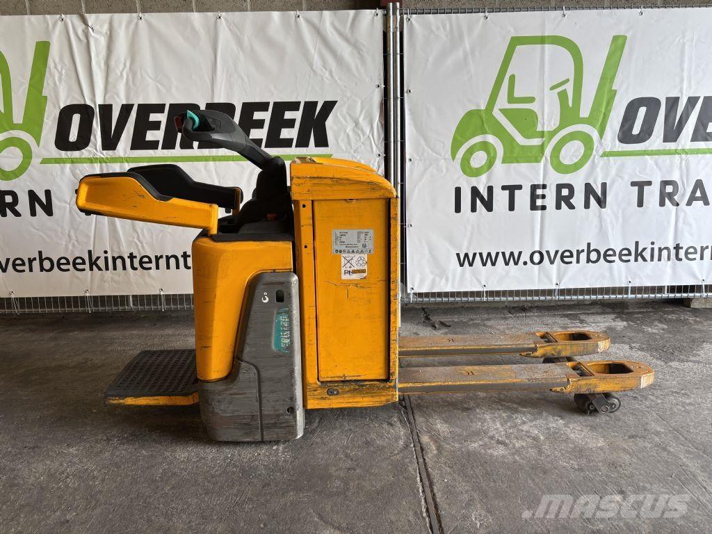 Jungheinrich ERE 225 Pašgājēji krautnētāji