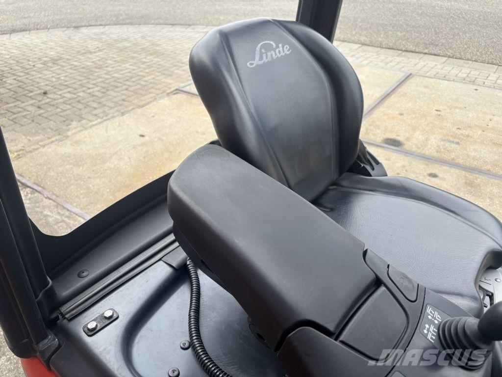 Linde E15-02 Elektriskie iekrāvēji