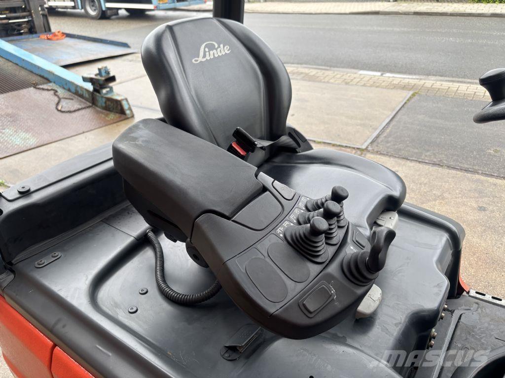 Linde E18-02 Elektriskie iekrāvēji