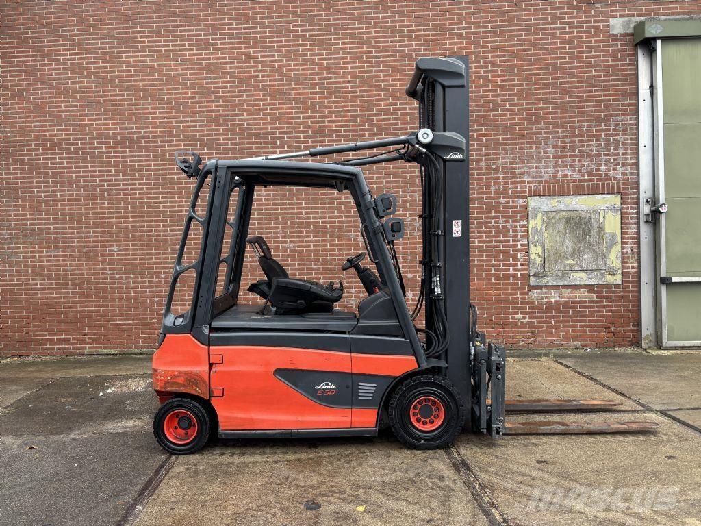 Linde E30L-01 Elektriskie iekrāvēji