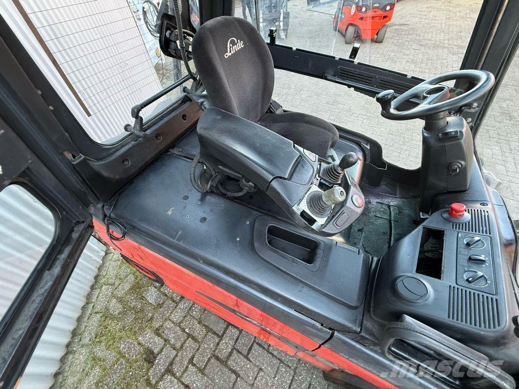 Linde E35HL-01 Elektriskie iekrāvēji