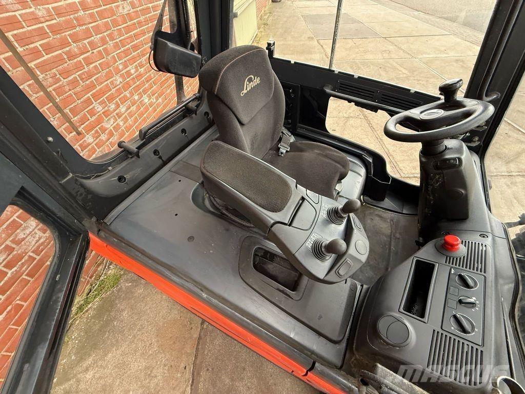 Linde E35L-01 Elektriskie iekrāvēji