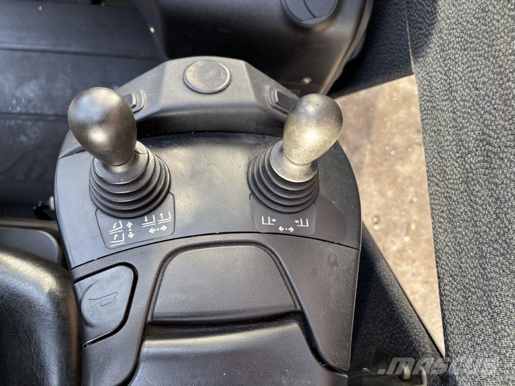 Linde H18D-01 Tehnika ar dīzeļa dzinēju