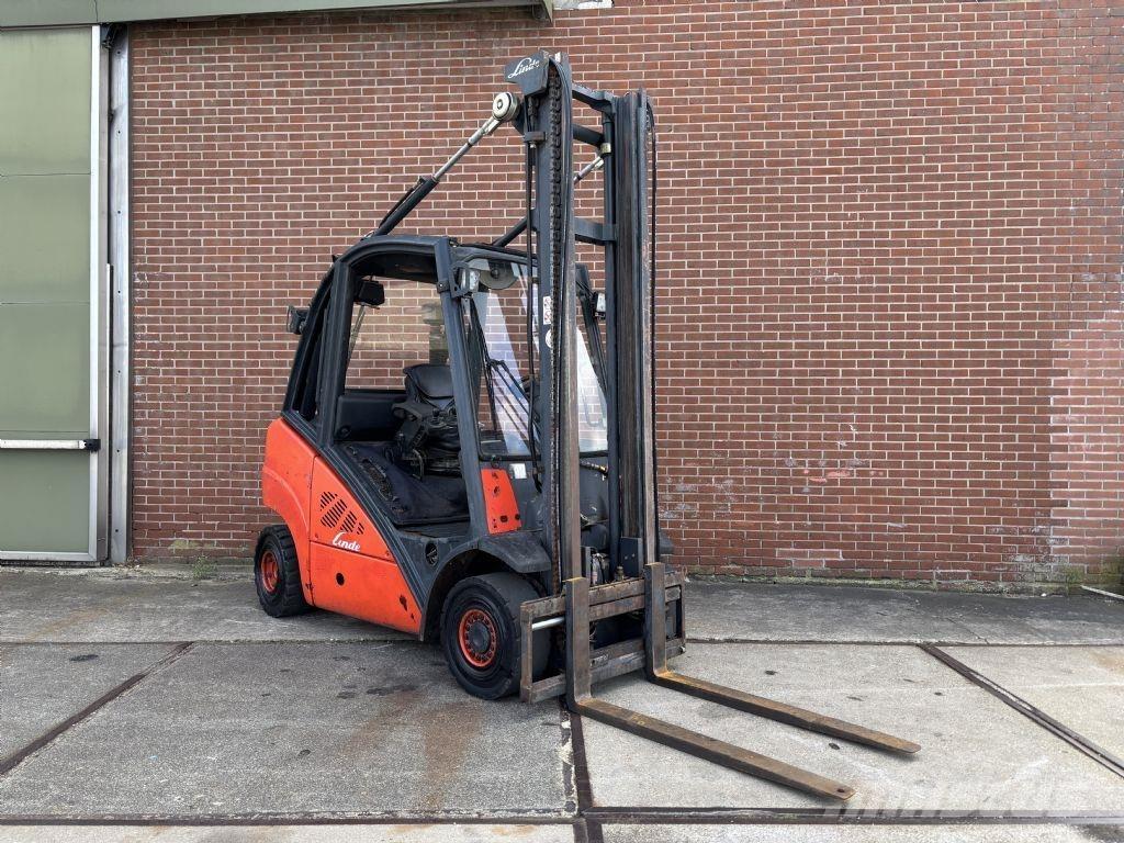 Linde H25D Tehnika ar dīzeļa dzinēju